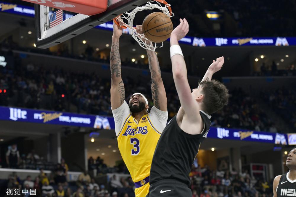 关注和赞扬 关注和赞扬